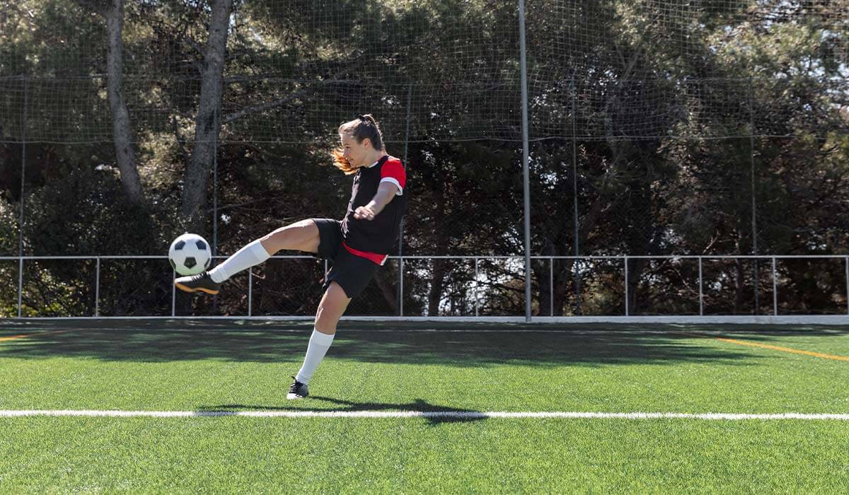 Soccer Long Range Strikes